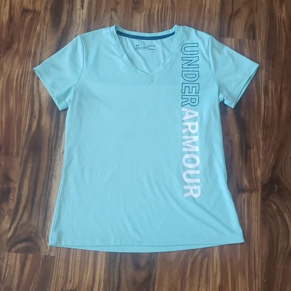 Under Armour athletic top mint green color size small - Picture 1 of 4
